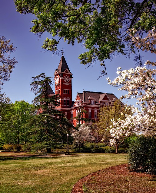samford-hall-1772565_640 (1)